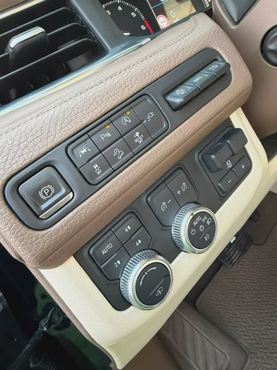 (2021) GMC YOUKN //DENALI// GCC FULL OPTION -EXCELLENT CONDITION--10
