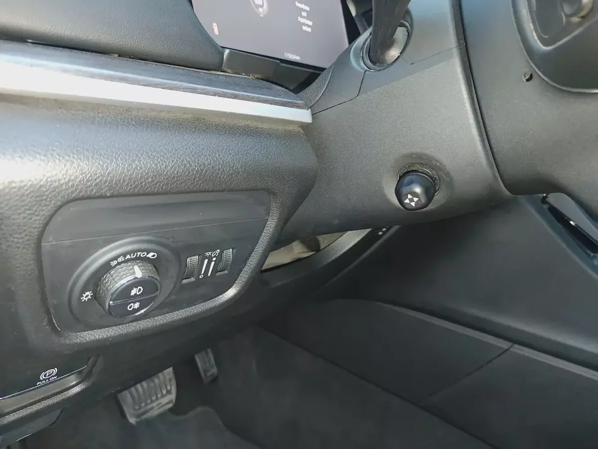 Jeep Grand Cherokee L Limited 2022 | GCC Specs | Low Mileage-12-12