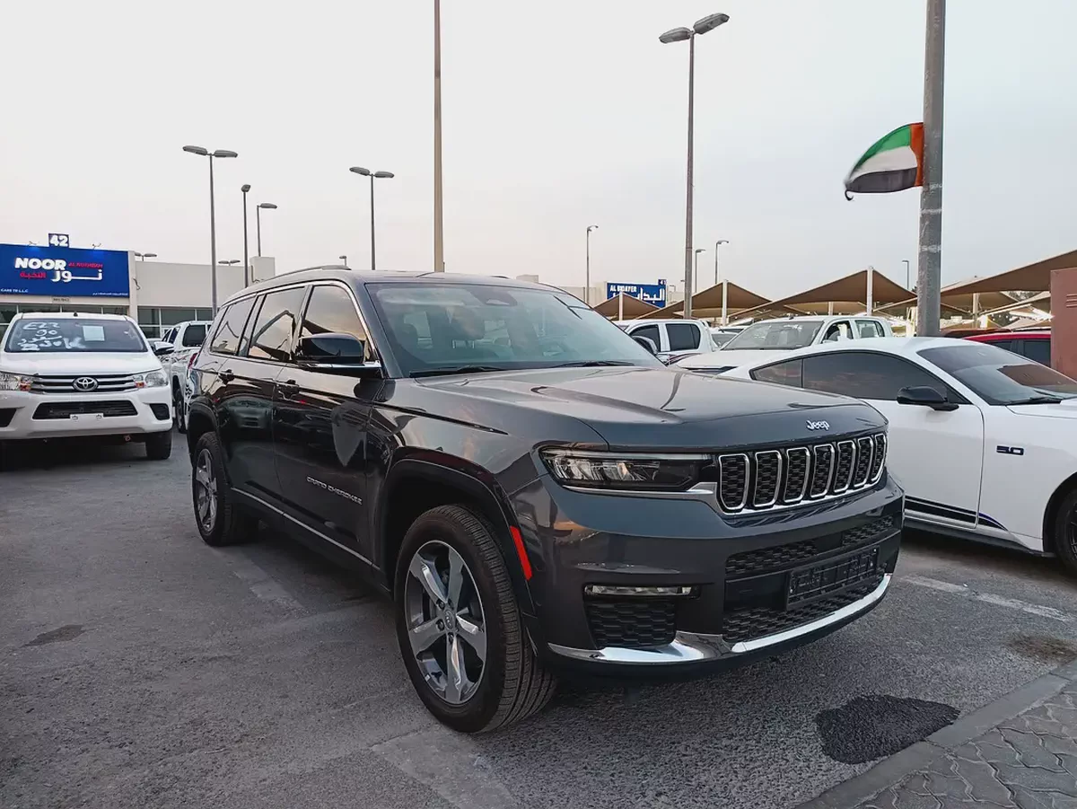Jeep Grand Cherokee L Limited 2022 | GCC Specs | Low Mileage-2-2