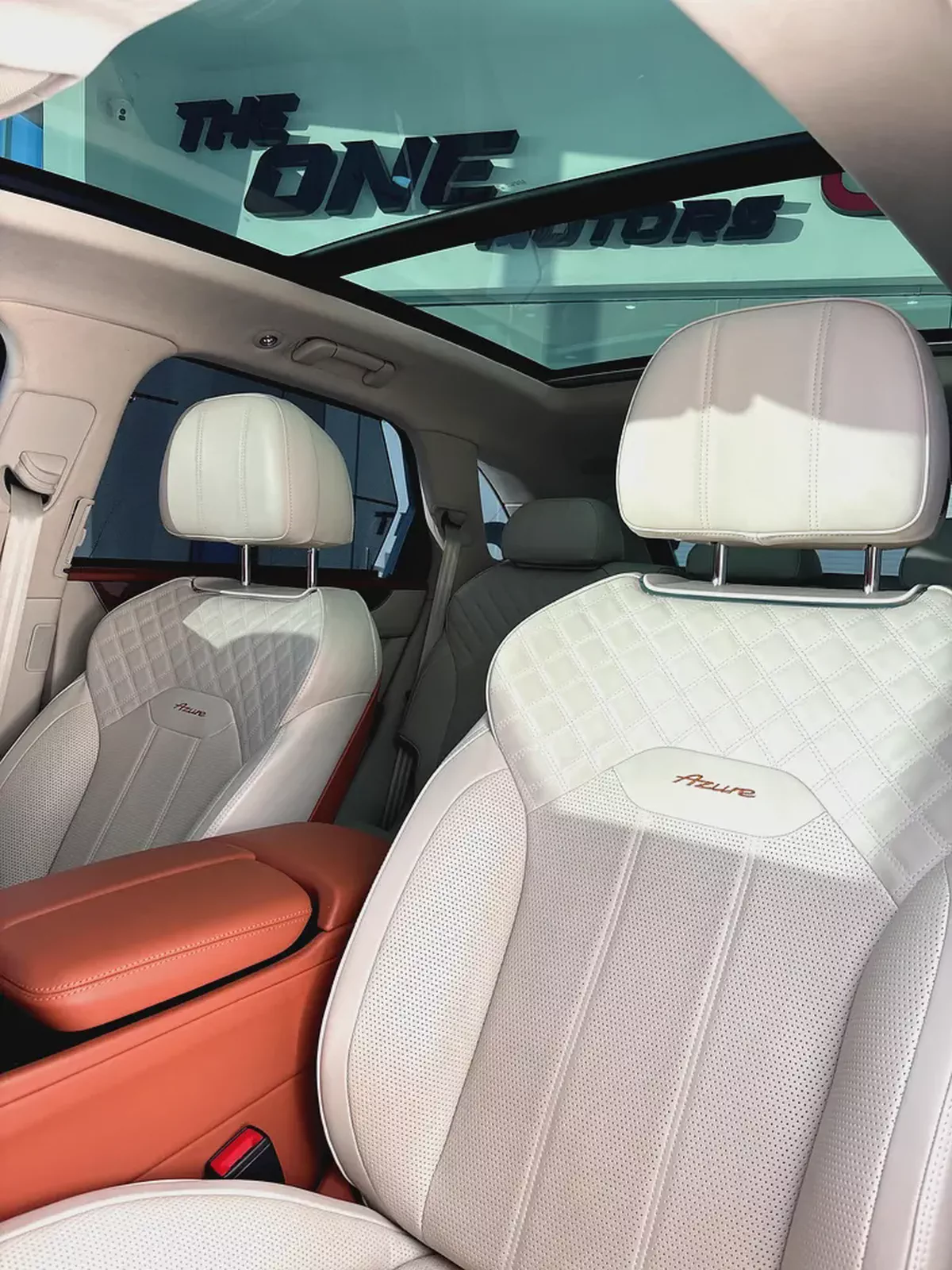 2023 Bentley Bentayga Azure GCC Specs - Pristine Condition-14-14