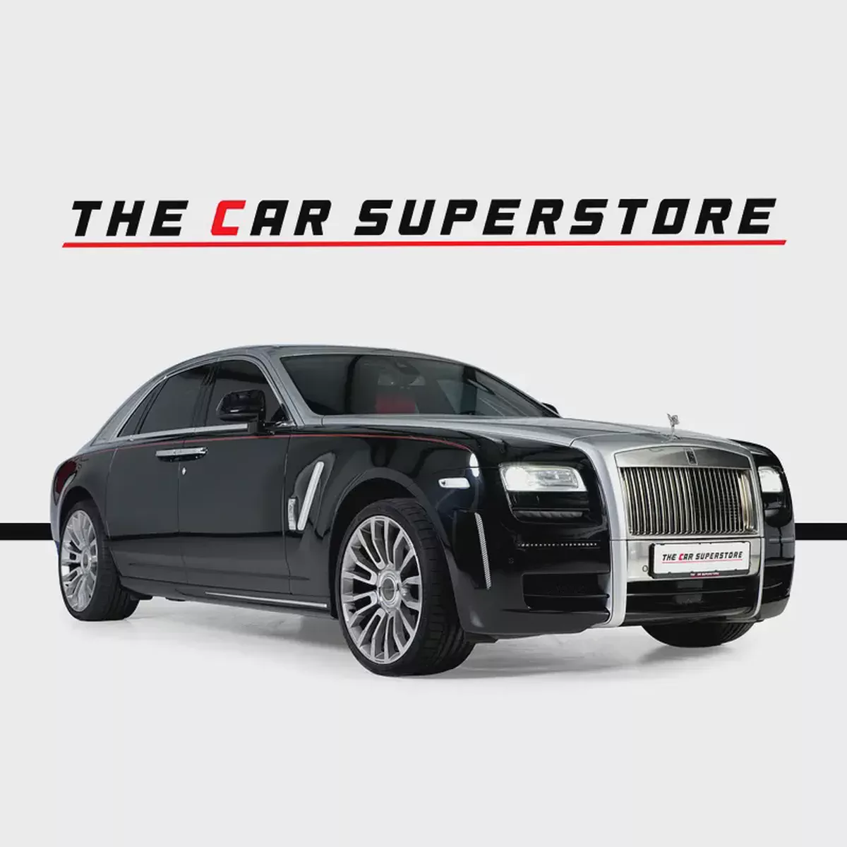 Rolls Royce Ghost-GCC-Low Mileage-Mansory Original Body Styling-4 Buttons-Starlight