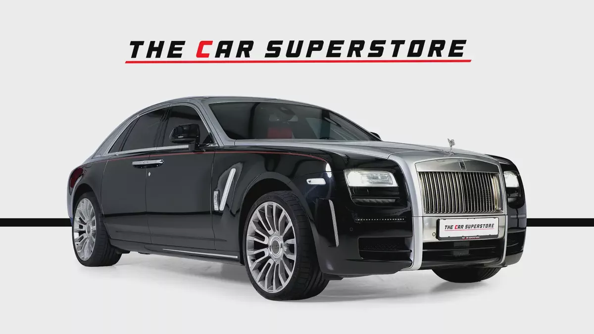 Rolls Royce Ghost-GCC-Low Mileage-Mansory Original Body Styling-4 Buttons-Starlight-1-1