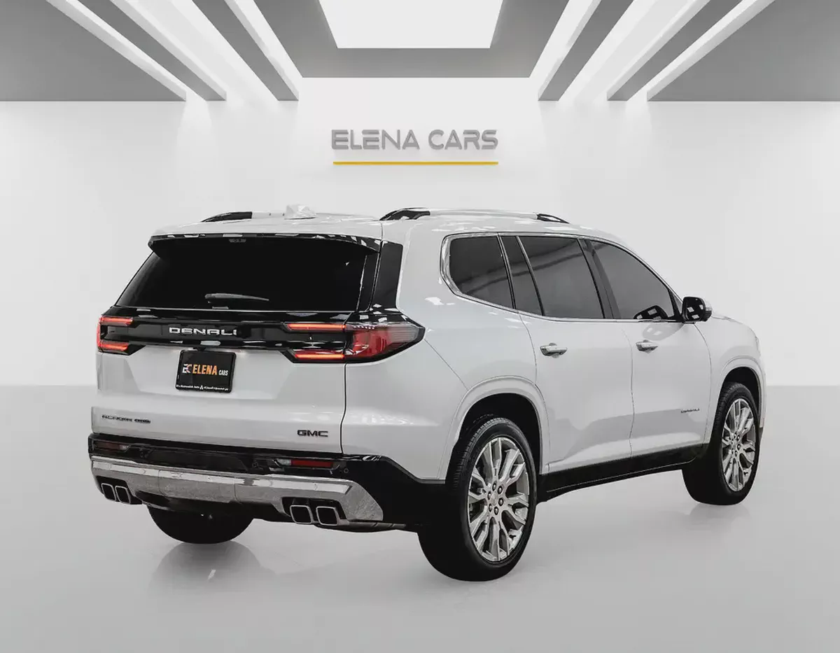 GMC ACADIA DENALI - 2024 - GCC - WARRANTY AND SERVICE CONTRACT - BRAND NEW CONDITION-3-3
