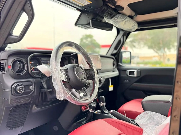 RUBICON 393 / BRAND NEW / FULL OPTION