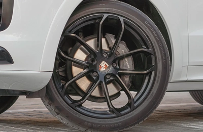 Porsche Cayenne Standard 2019-6