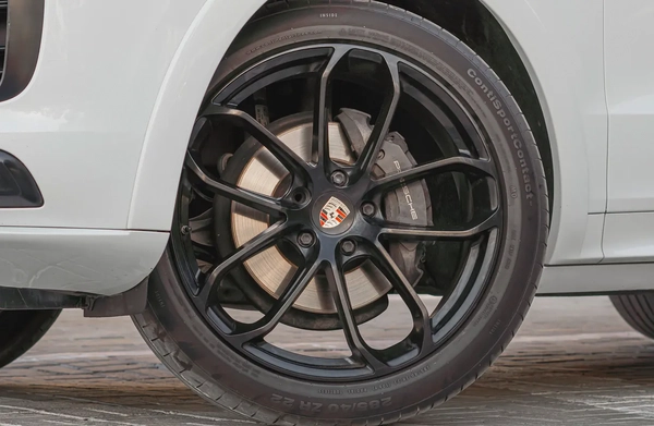 Porsche Cayenne Standard 2019