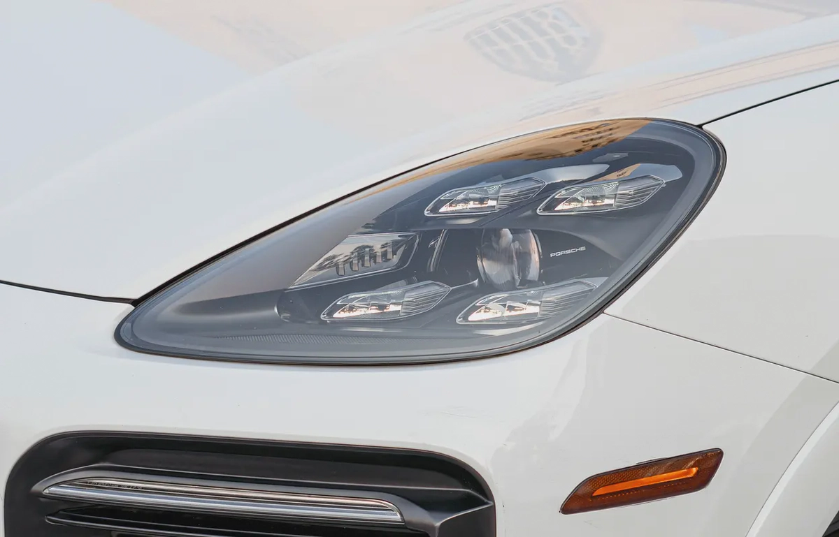 Porsche Cayenne Standard 2019-7-7