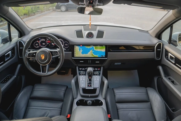 Porsche Cayenne Standard 2019
