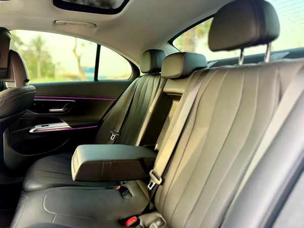 2,726 AED Monthly II Mercedes E200 II 0% Down Payment II Still Under Warranty to 2027