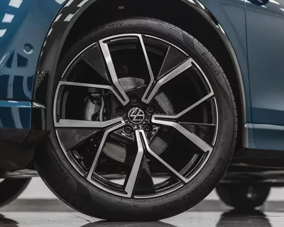 2025 Volkswagen Tiguan R-Line | GCC Specs | Brand New-19