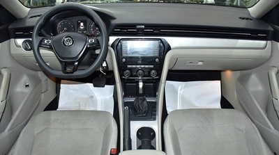 Volkswagen Passat ( 2020 Model ) in Black Color GCC Specs-6