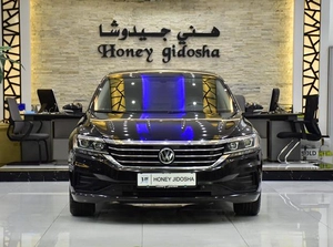 Volkswagen Passat ( 2020 Model ) in Black Color GCC Specs
