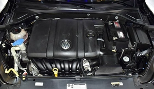 Volkswagen Passat ( 2020 Model ) in Black Color GCC Specs
