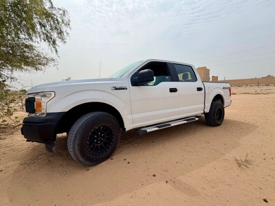 ford F 150 XL 5.0 L V8 4WD 2019-7