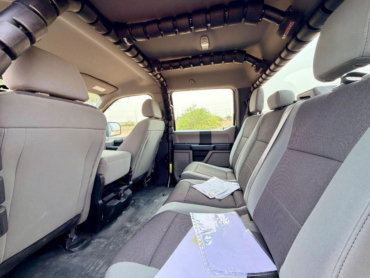 ford F 150 XL 5.0 L V8 4WD 2019-2-2