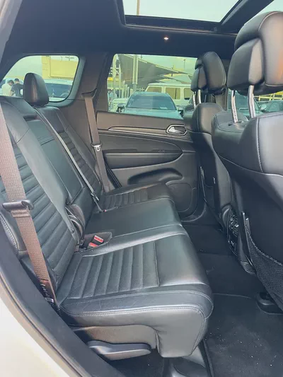 2020 Jeep Cherokee Sport - GCC Specs - Excellent Condition-14