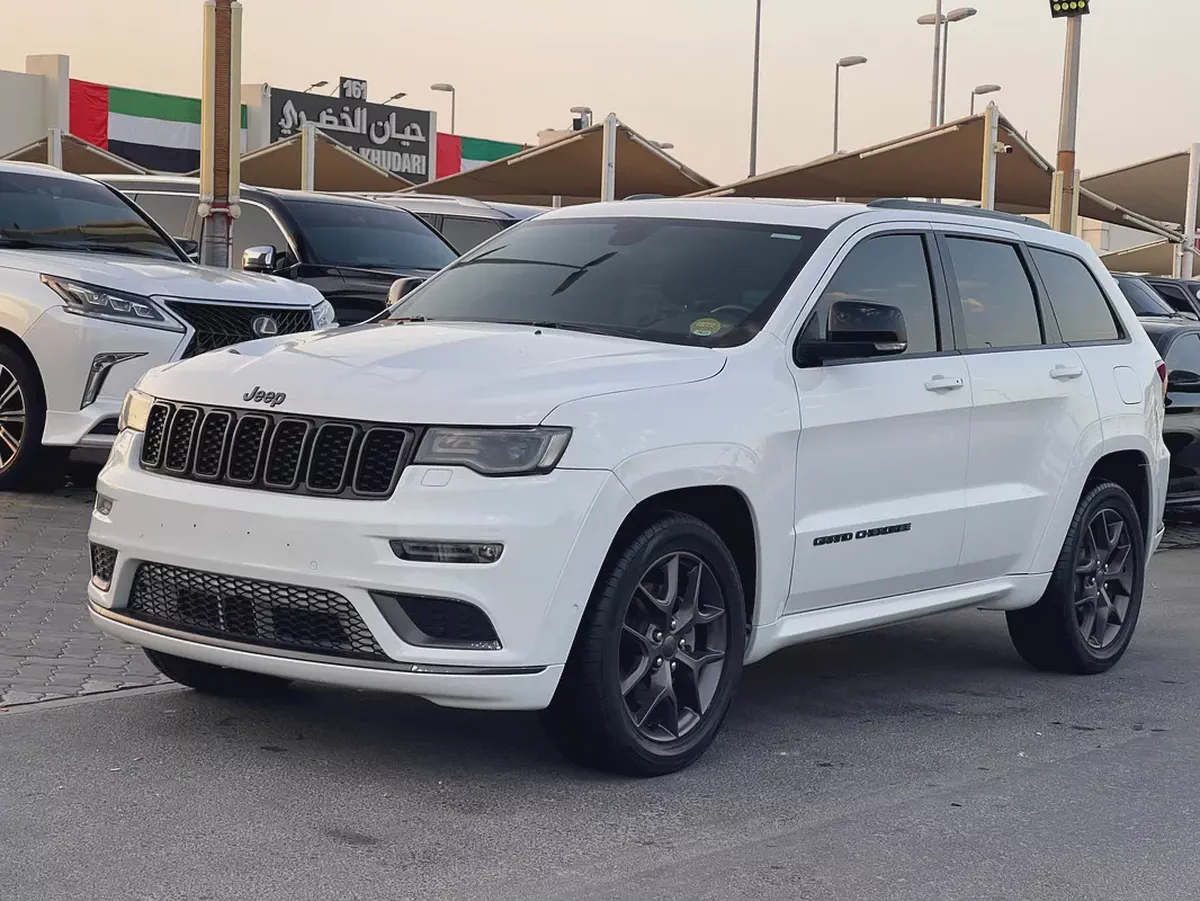 2020 Jeep Cherokee Sport - GCC Specs - Excellent Condition-1-1