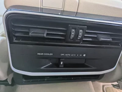 Toyota Land Cruiser 2024 GXR GCC Specs In Excellent Condition-18