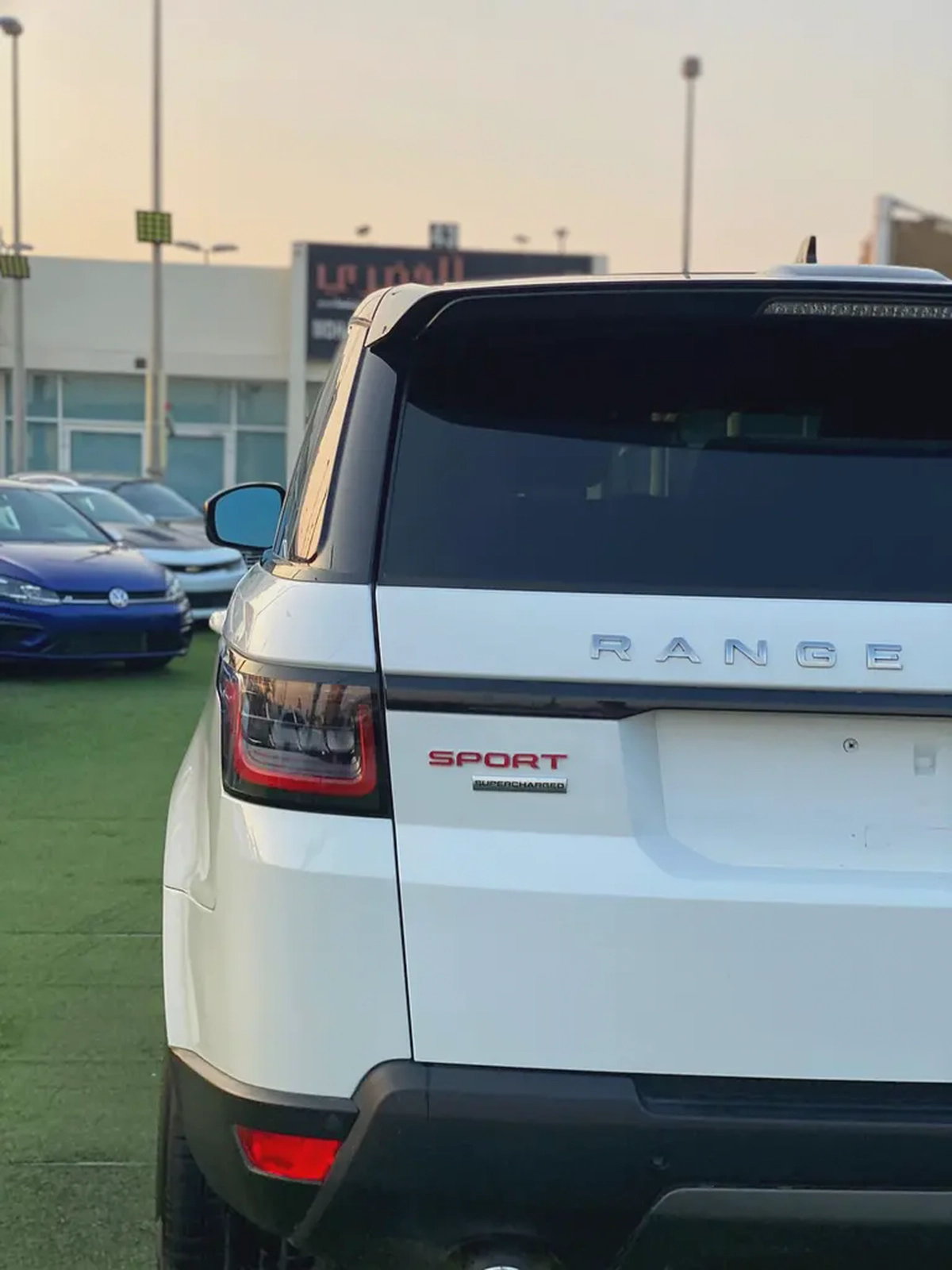 RANGE ROVER (2016) //SPORT//SUPERCHARGE// AMIRCAN//CLEAN TITLE//-11-11