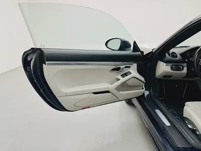 AED 3525 PM | PORSCHE 718 CAYMAN S 2018 | PORSCHE WARRANTY SEPTEMBER 2027 | PRISTINE CONDITION | GCC-4