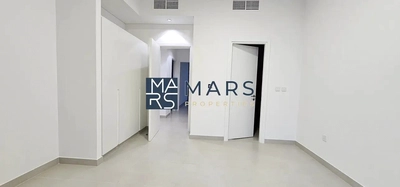 Corner House Single Row– Masaar Villas with Elegant Emirati Design. Robinia, Masaar-9
