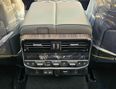 Toyota Land Cruiser VXR TOYOTA LANDCRUISER TWIN TURBO FULL OPTION | 3.5L V6 PETROL A/T 4WD 2026 (EXPORT ONLY AFRICA)-17
