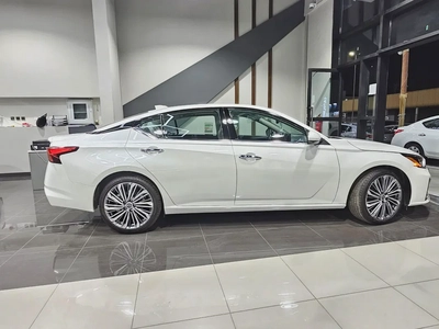 NISSAN ALTIMA SV 2.5L 2026YM بسعر خرااافي نيسان التيما اس في-4