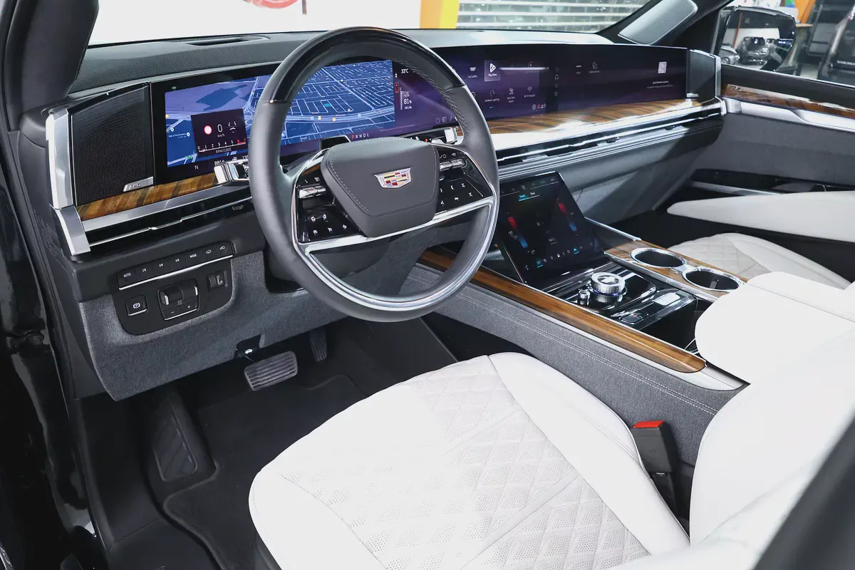 2025 Cadillac Escalade 600 Black Edition GCC Specs-Under Warranty & Service-11-11