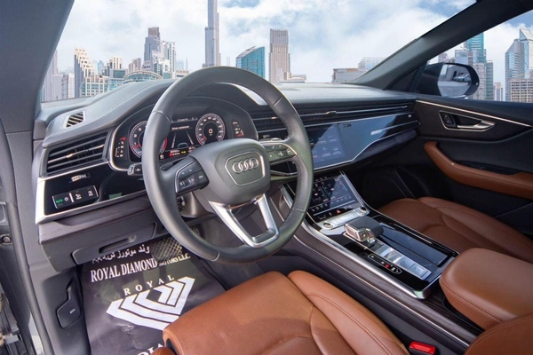 Audi Q8 55 TFSI S-LINE LUXURY | GCC | Under warranty