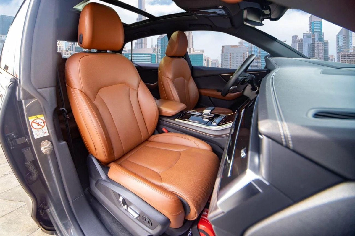 Audi Q8 55 TFSI S-LINE LUXURY | GCC | Under warranty-13-13