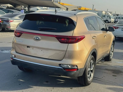 Kia Sportage 2020 Mid-Option | GCC Specs | Excellent Condition-2
