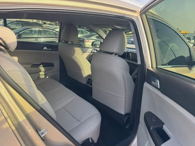 Kia Sportage 2020 Mid-Option | GCC Specs | Excellent Condition-5