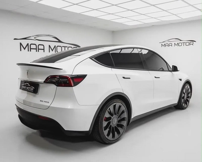 2022 Tesla Model Y Performance GCC Specs-3