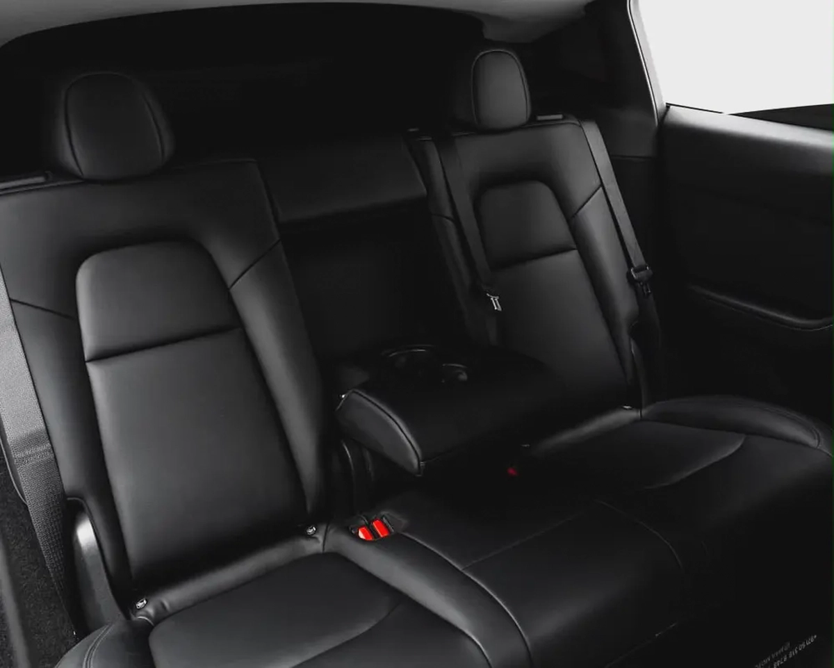 2022 Tesla Model Y Performance GCC Specs-10-10