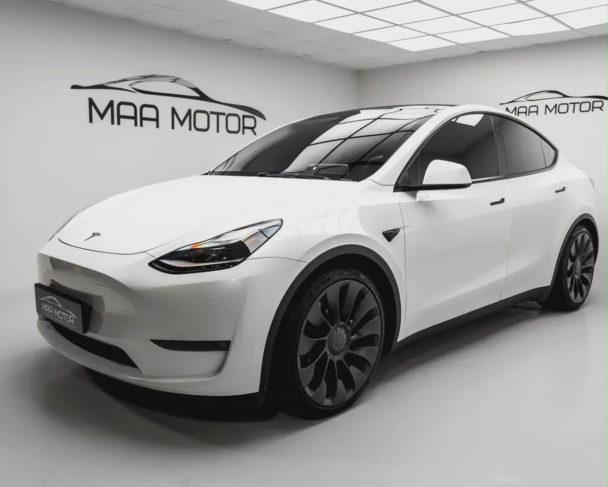 2022 Tesla Model Y Performance GCC Specs