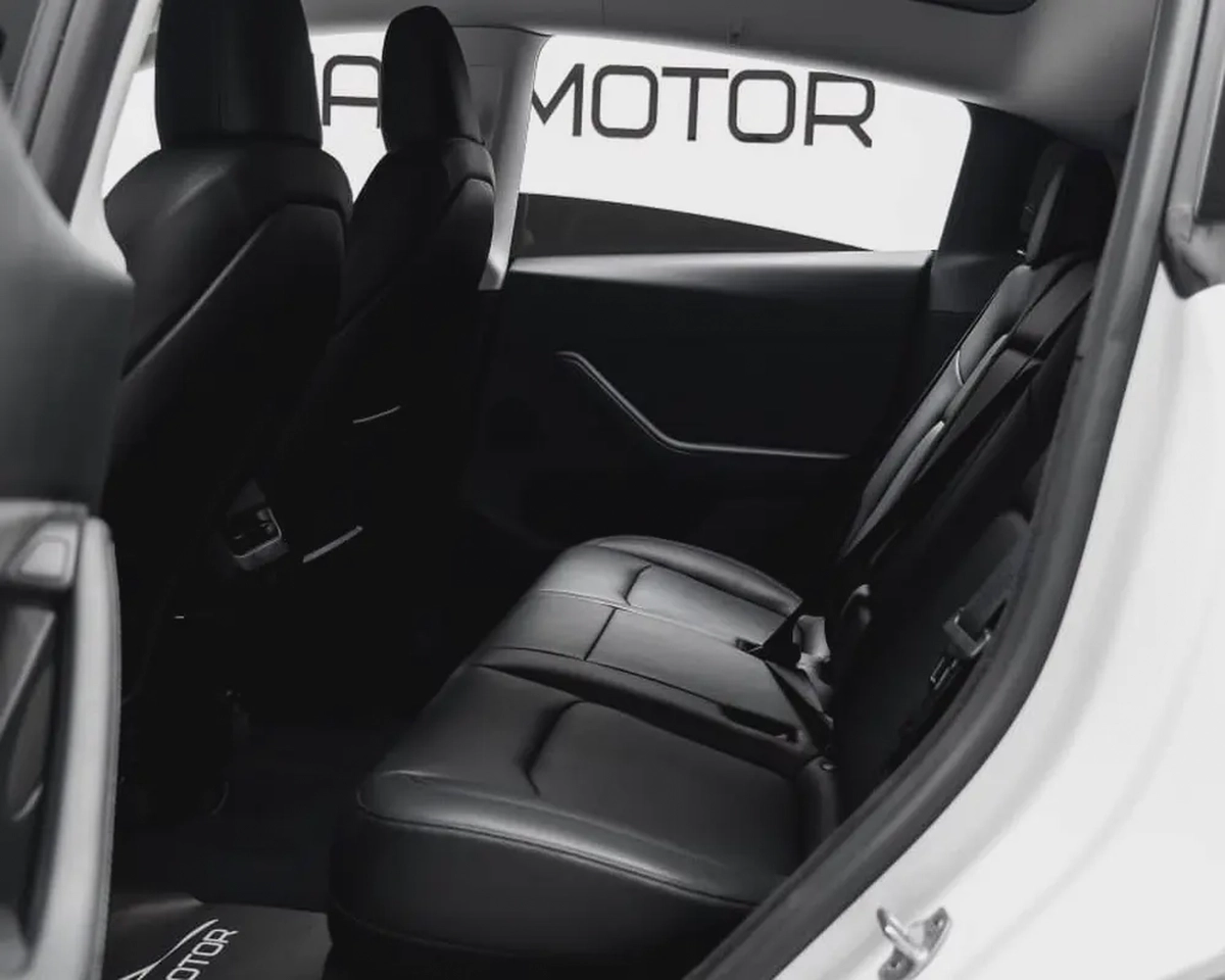 2022 Tesla Model Y Performance GCC Specs-7-7