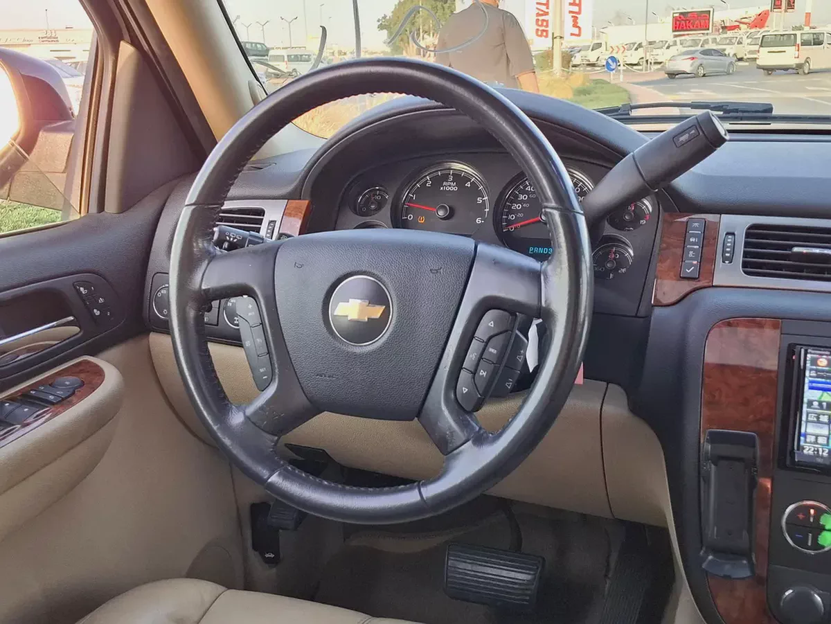 Chevrolet Tahoe LTZ 2006 | Japanese Specs | Excellent Condition-11-11