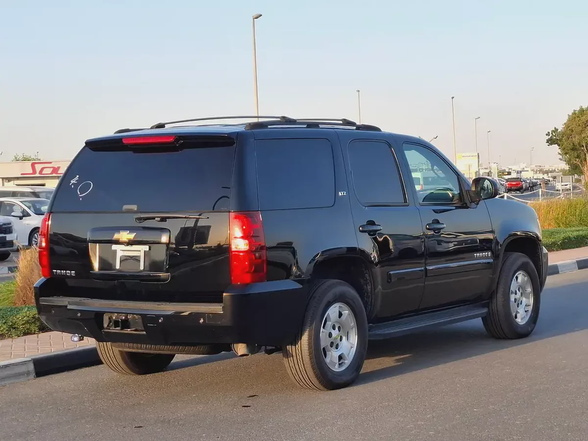 Chevrolet Tahoe LTZ 2006 | Japanese Specs | Excellent Condition-6-6