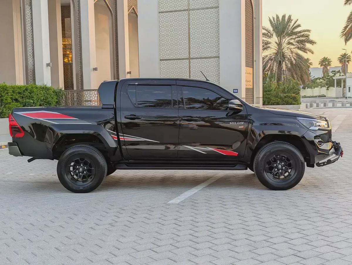 Toyota Hilux 2021 Facelifted 2026 GR Sport- GCC Specs - Excellent Condition-13-13