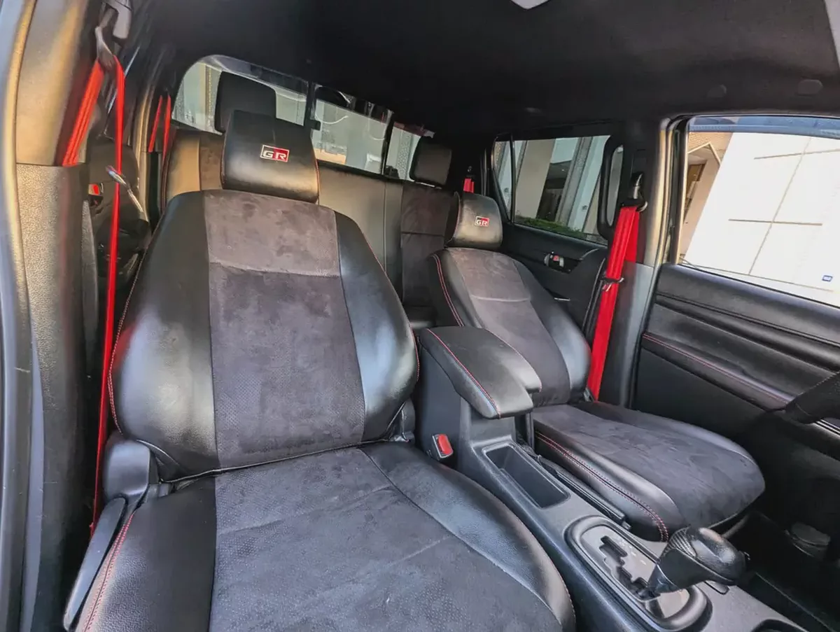 Toyota Hilux 2021 Facelifted 2026 GR Sport- GCC Specs - Excellent Condition-6-6