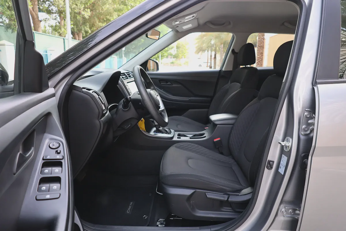 HYUNDAI CRETA COMFORT 1.5L - GCC SPECS - UNDER WARRANTY - FULL SERVICE HISTORY - ACCIDENT FREE --10-10
