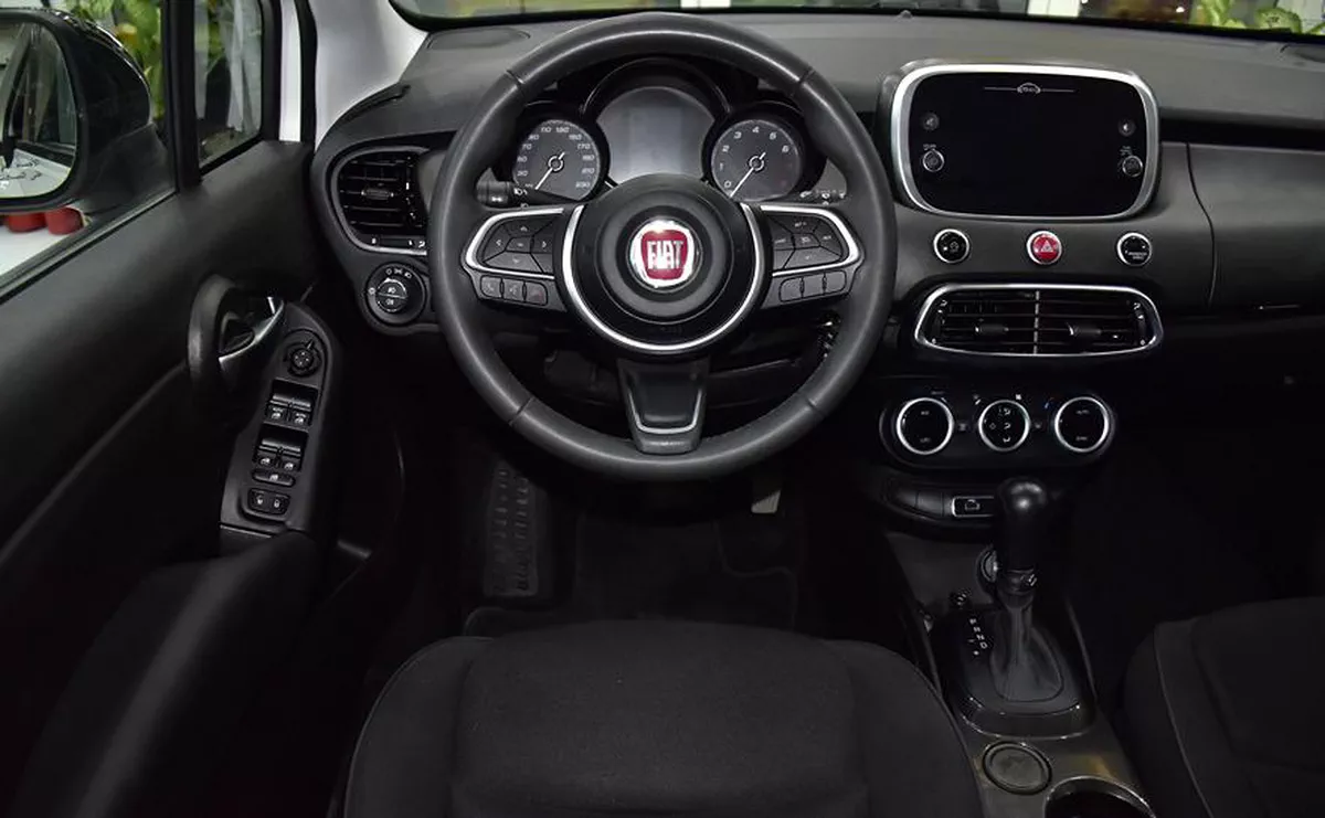 Fiat 500x ( 2023 Model ) in White Color GCC Specs-14-14