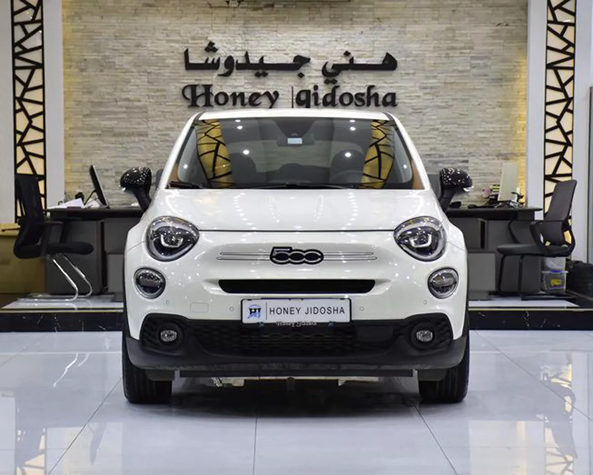 Fiat 500x ( 2023 Model ) in White Color GCC Specs
