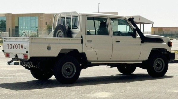 Toyota Land Cruiser Pick Up Toyota Land Cruiser Pickup LC79 DC 4.2L Diesel 2025