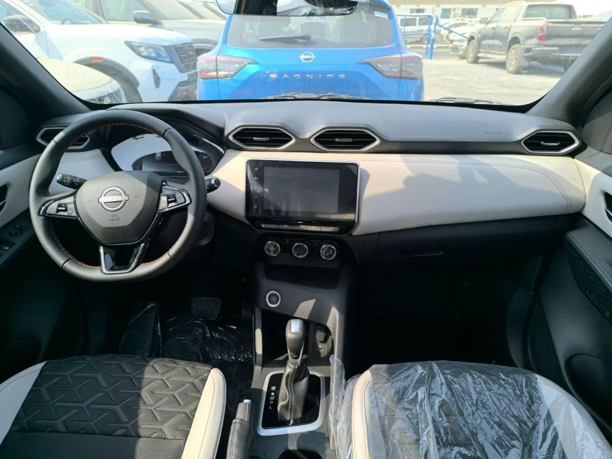 Nissan Magnite SL SV-15-0