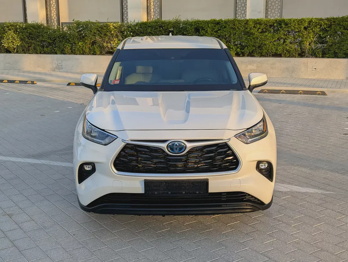 Toyota Highlander Hybrid Limited 2020 | GCC Specs | Full Option | Premium Family SUV-2-2