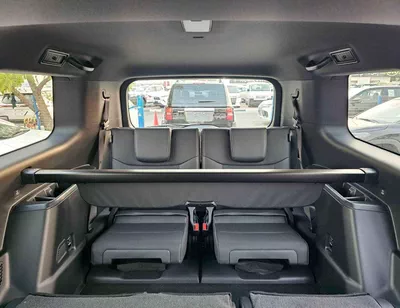 Toyota Prado ALL ROUNDER TURBO SQUARE LIGHTS || 2.4L PETROL V4 4WD | LEATHER SEAT | D.PWR SEAT | AUTO DOOR | 1 DI-16