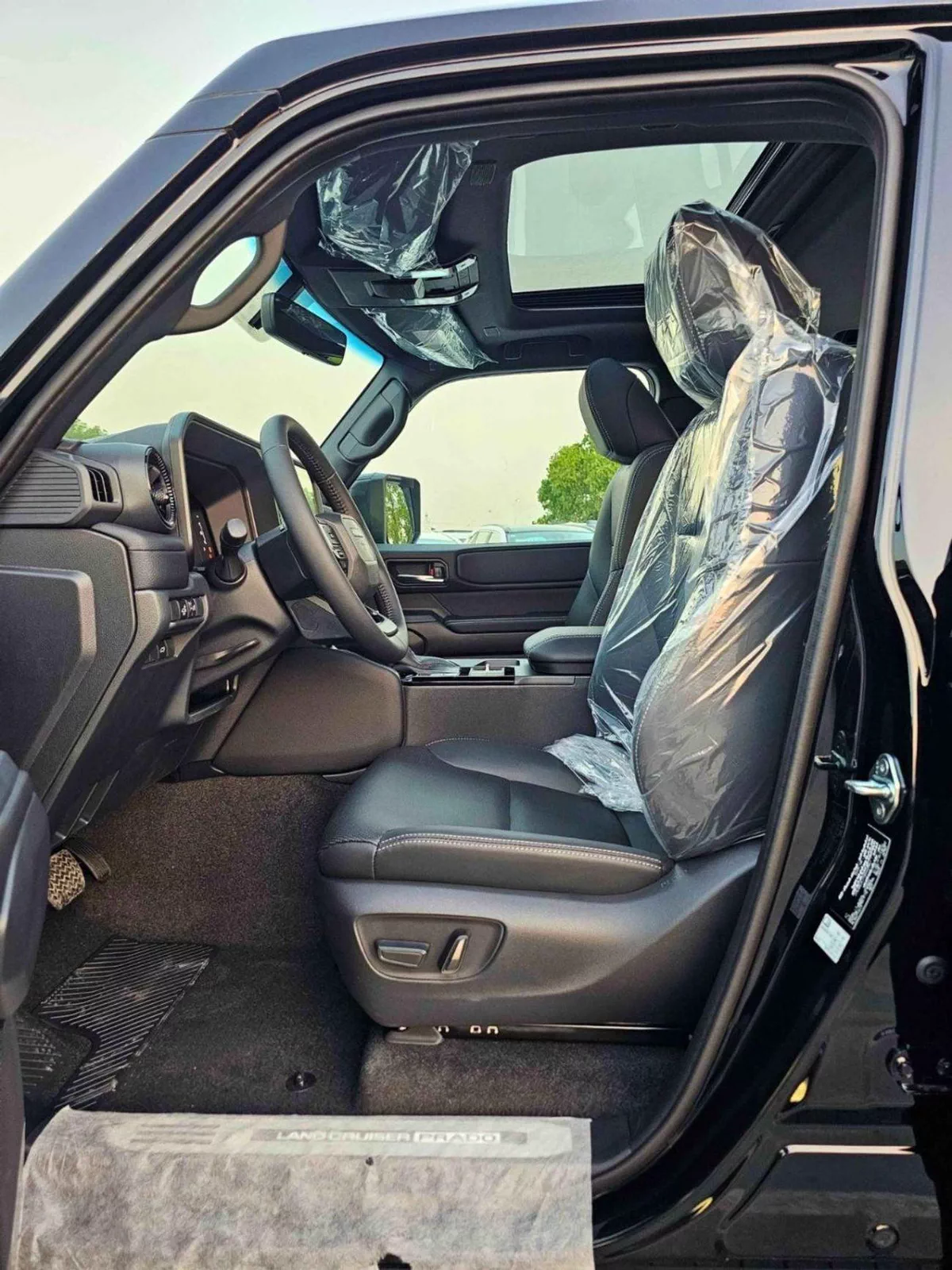 Toyota Prado ALL ROUNDER TURBO SQUARE LIGHTS || 2.4L PETROL V4 4WD | LEATHER SEAT | D.PWR SEAT | AUTO DOOR | 1 DI-7-0