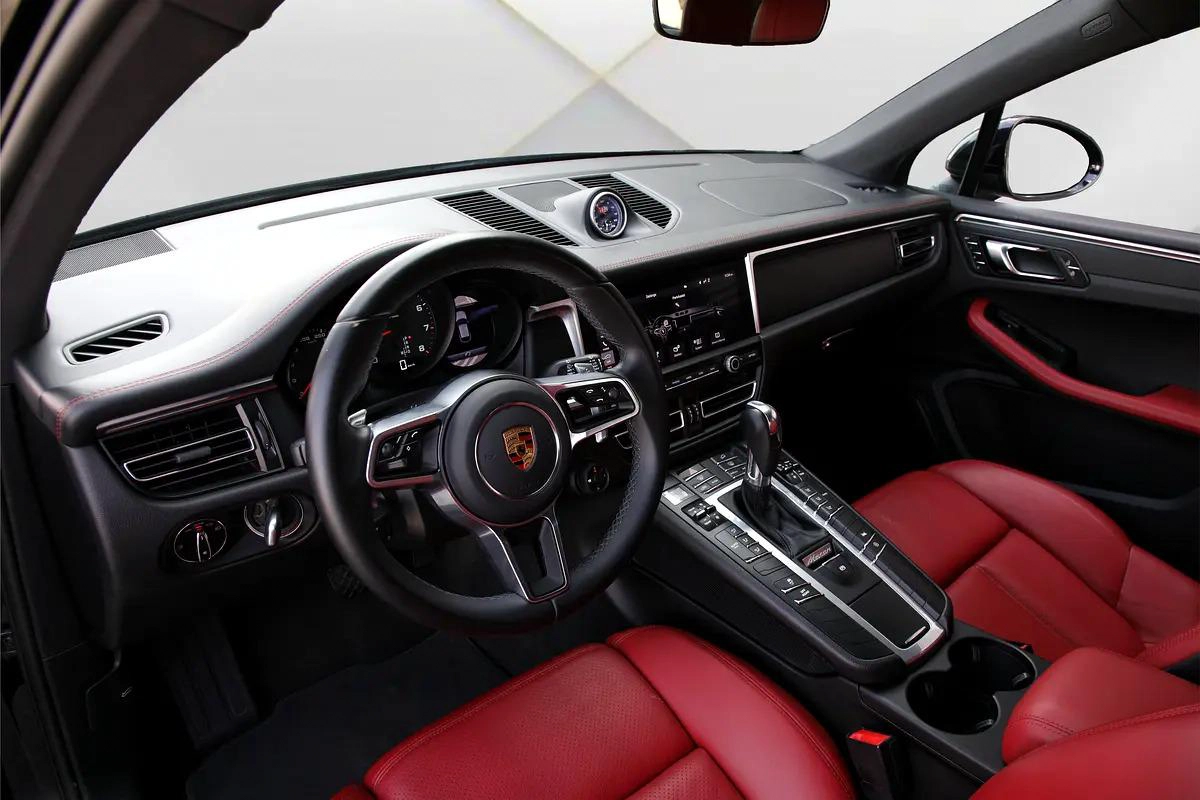 Porsche Macan Standard-12-12