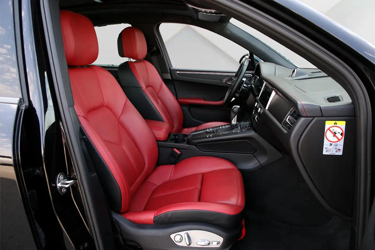 Porsche Macan Standard-10-10
